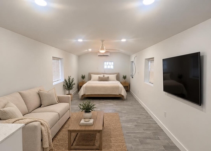 40 Sw 8th Avenue - Photo 1