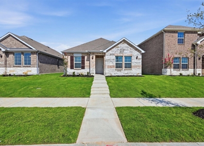 2541 Crestone Drive - Photo 1