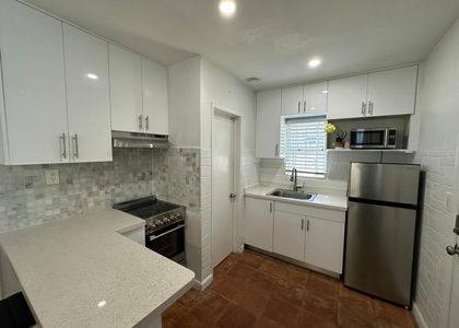 2703 Ne 6th Lane - Photo 1