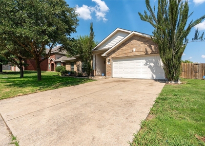 2105 Sumac Drive - Photo 1