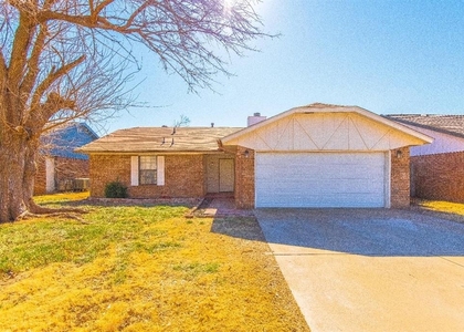 12500 Sw 4th Street - Photo 1