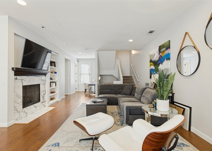2604 Thomas Avenue - Photo 1