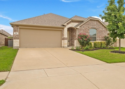 906 Silverbell Street - Photo 1