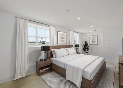 315 West Broadway - Photo 1