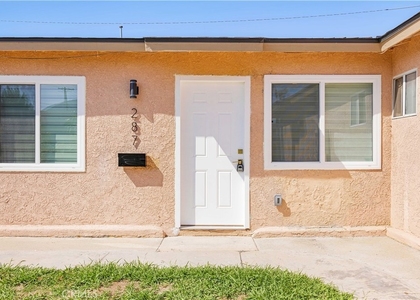 287 N Florence - Photo 1