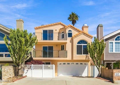 1516 Ocean Drive - Photo 1