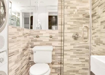 West 52nd Street - Photo 1