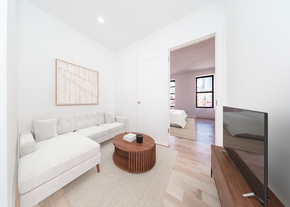 703 ninth avenue - Photo 1