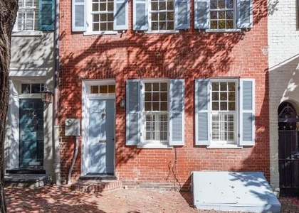 105 Prince Street - Photo 1