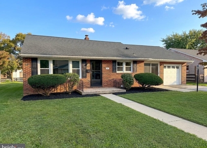 302 Diller Road - Photo 1