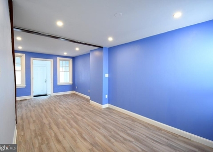 1642 S Newkirk Street - Photo 1