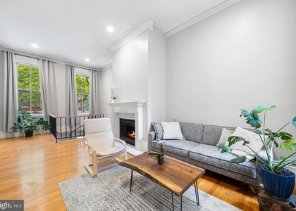 1704 Wallace Street - Photo 1