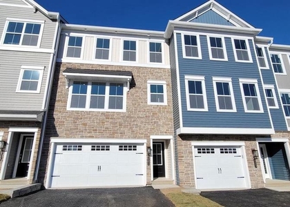 121 Higher Rock Ct - Photo 1
