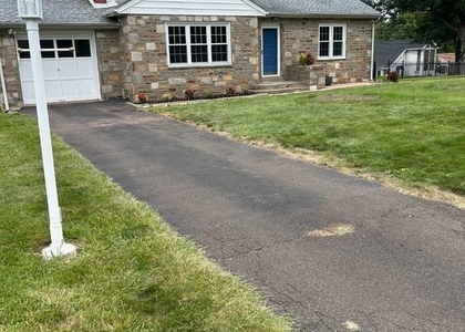 232 Hill Avenue - Photo 1