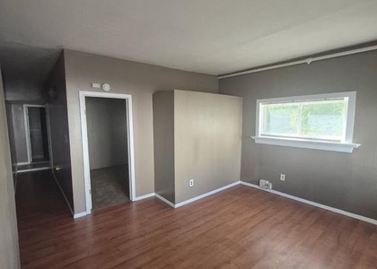 50 W Monroe Street - Photo 1