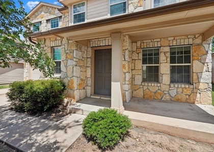 458 Nottingham Loop - Photo 1