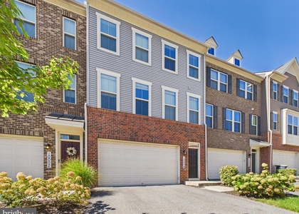 10004 Dorsey Lane - Photo 1