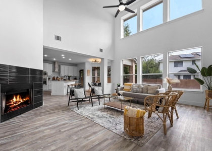 10909 River Plantation Dr - Photo 1
