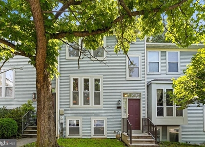 8112 Wooded Glen Court - Photo 1