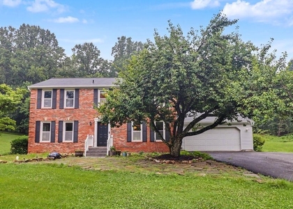 13083 Williamfield Drive - Photo 1