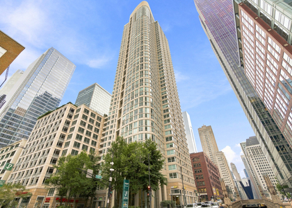 345 N La Salle Street - Photo 1