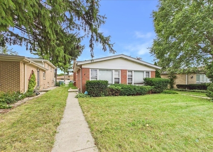 5007 Golf Road - Photo 1