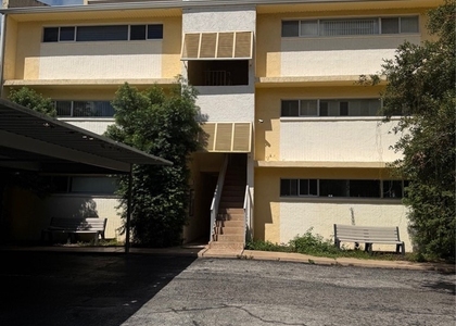 712 Tarpon Street - Photo 1