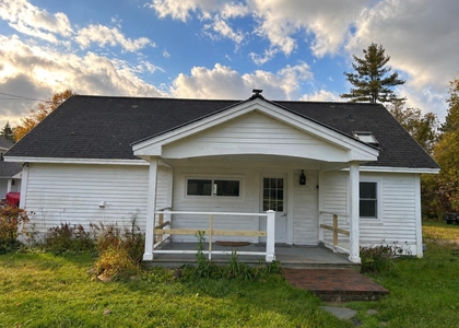 6229 Main - Photo 1