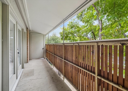 3938 W Alabama Street - Photo 1