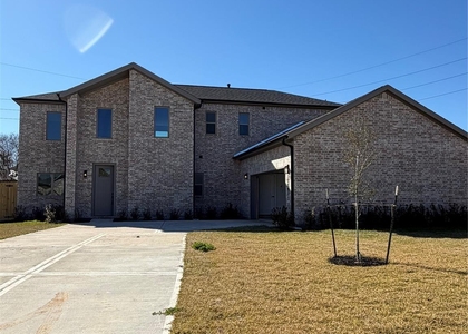 2507 Martinas Ct - Photo 1