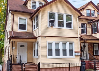 169 Woodside - Photo 1