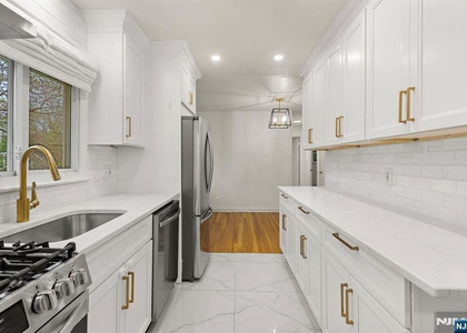32 Beechwood - Photo 1