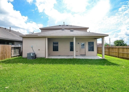 5703 Round Robin Drive - Photo 1
