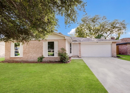 2315 Green Knoll Drive - Photo 1