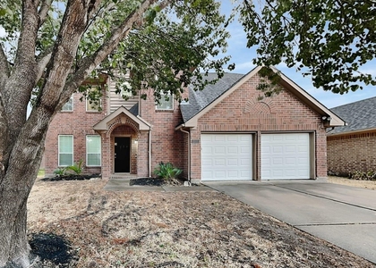 17603 Chatham Way Drive - Photo 1