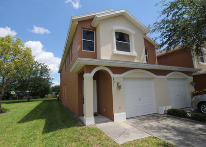 1010 Venetian Drive - Photo 1
