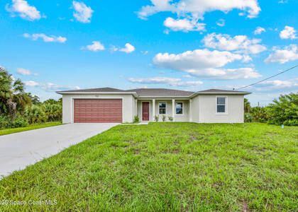 731 Banyan Street Sw - Photo 1