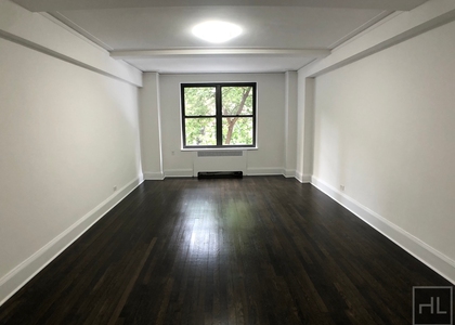 East 38 Street - Photo 1
