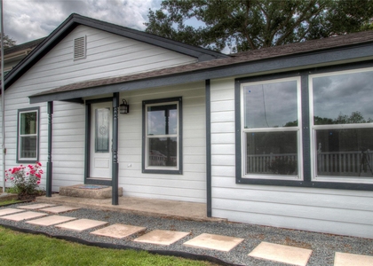 415 Perkins Avenue - Photo 1