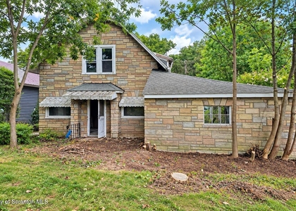 205 Electric Street - Photo 1