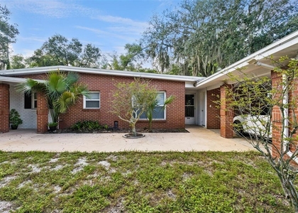 255 Ashwood Drive - Photo 1