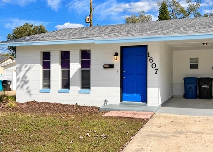 1607 Baltimore Avenue - Photo 1