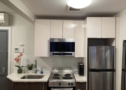 132nd St / 5th Ave - Photo 1
