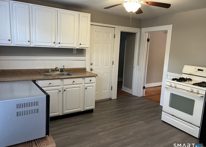 166 Queen Street - Photo 1