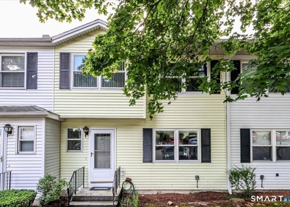 25 Padanaram Road - Photo 1