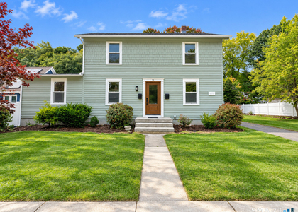31 Mountain Street - Photo 1