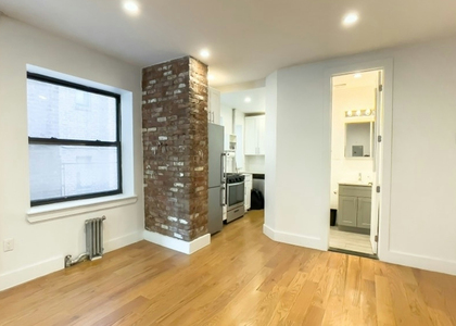 115 Carlton Ave - Photo 1