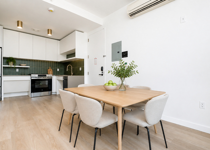 527 Grand Ave - Photo 1
