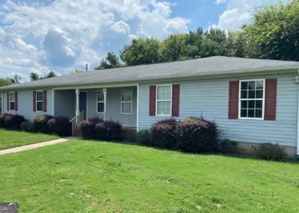 529 Railroad Street - Photo 1