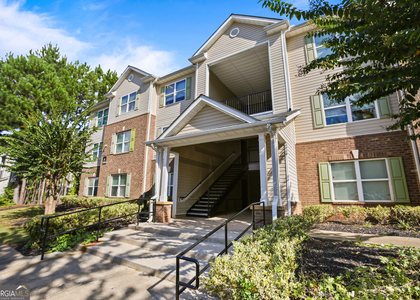 12203 Fairington Ridge Circle - Photo 1
